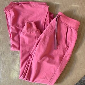Figs XXS Pink Scrubs, Zamora Joggers and  Rafaela Top